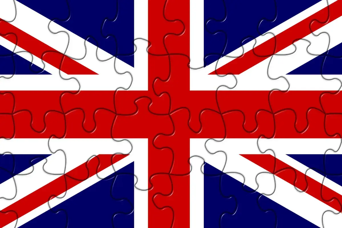 Union Jack som pussel. En symbol för Storbritannien, där varje bit representerar en del av landets historia. Bindestreck engelska.