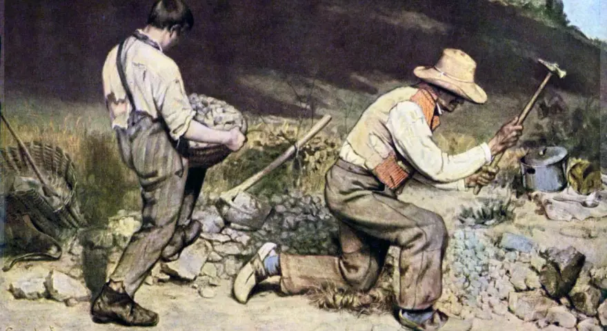 Två män arbetar hårt i ett stenigt landskap, en bär en korg med stenar, den andra bryter sten med en hammare. Ett typiskt motiv från realismen epok.
